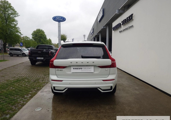 Volvo XC 60 cena 199900 przebieg: 112300, rok produkcji 2021 z Elbląg małe 742